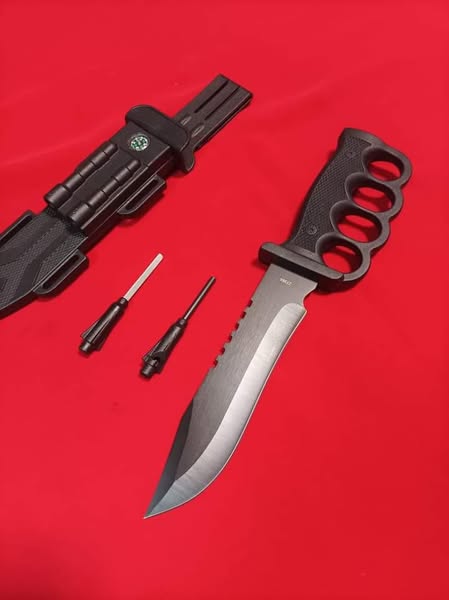 Columbia 2738A Fixed Blade Dagger With Firestarter+Compass